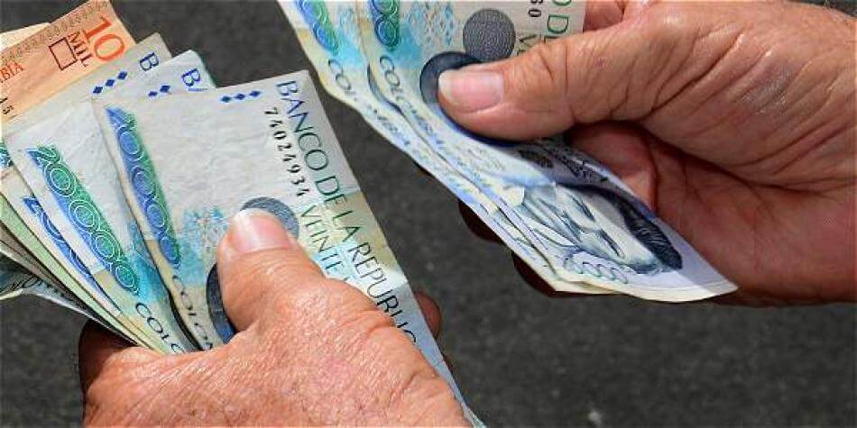 Daño de vía en el sector del Trapiche en Arauquita tiene inconformes a transportadores. Piden a las autoridades tomar medidas. - Kapital Stereo