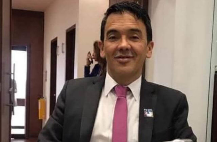 A quienes están en la informalidad o rebusque también les dará ayuda el Gobierno. Representante Carreño dice que no aplica para familias en acción ni para quienes estén en los programas sociales del Gobierno .