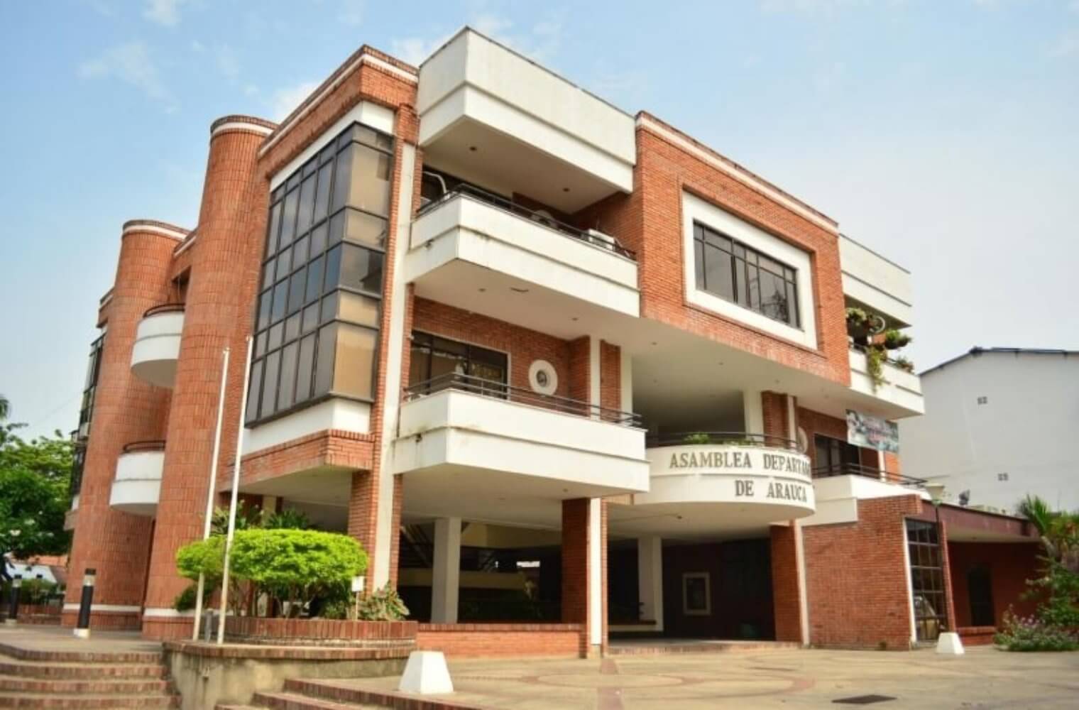 Ayer se llevó a cabo debate de control político al Instituto de Desarrollo de Arauca, diputados estudiarán la derogación de la ordenanza que llevo a la reestructuración del IDEAR.