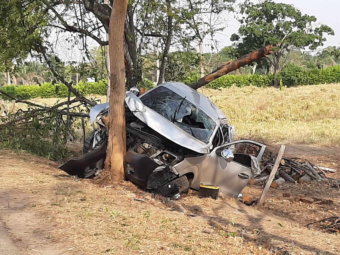 Aparatoso accidente en la vía Tame-Arauca. Dos mujeres sufrieron graves heridas en varias partes del cuerpo y están bajo pronóstico reservado